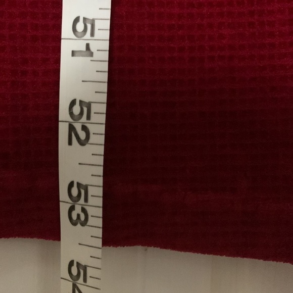 Vintage Heather Collection burgundy housecoat - Picture 12 of 14